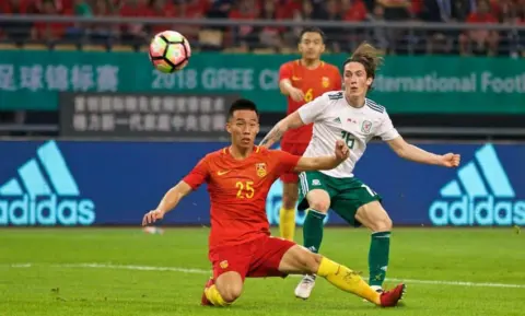 Harry Wilson’s brilliant strike on full Wales debut against China – Video
