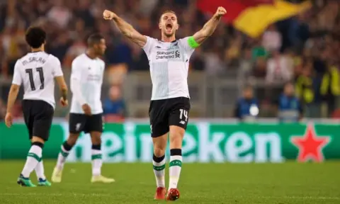 Jordan Henderson highlights “great togetherness” at Liverpool