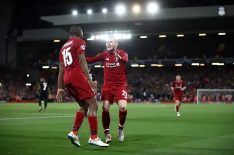 Robertson: “Sturridge couldn’t miss from my cross!” – Liverpool v PSG