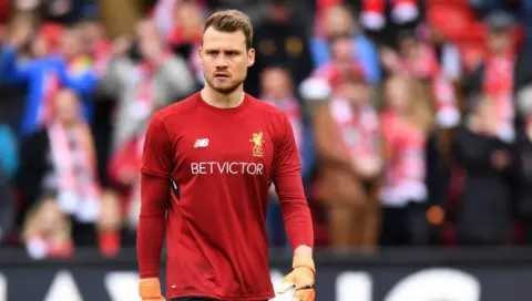 Jurgen Klopp addresses Simon Mignolet’s position in the squad