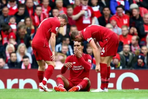 Virgil van Dijk “absolutely ok” after suffering rib injury vs. Southampton