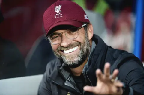 Jurgen Klopp’s post-Cardiff press conference – Boss happy with victory (Video)