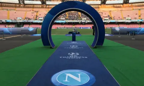 Napoli vs Liverpool – Preview and Worldwide TV Info