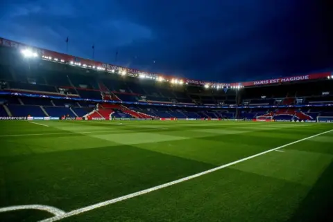 PSG vs Liverpool – Preview and Worldwide TV Info