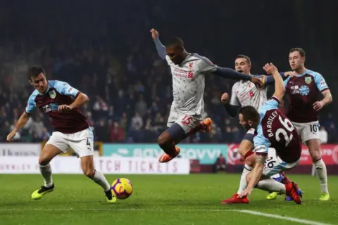 Klopp responds to Sean Dyche’s ‘cheat’ accusation at Daniel Sturridge