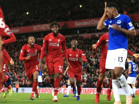 Liverpool 1-0 Everton – Reds win in dramatic late fashion