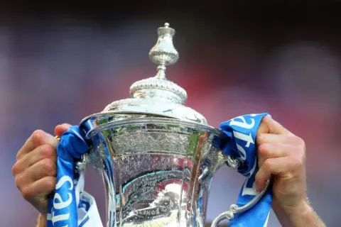 Liverpool to face Wolverhampton Wanderers in FA Cup third round