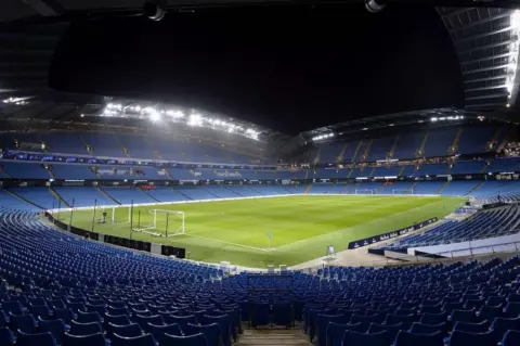 Man City vs Liverpool – Preview and Worldwide TV Info