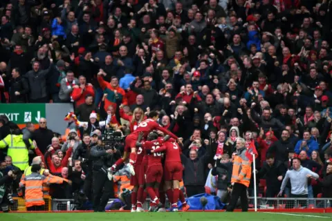 Liverpool 2-1 Tottenham – Highlights and Goals (Video)