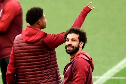 Photos: Liverpool squad take in Camp Nou after arriving in Spain