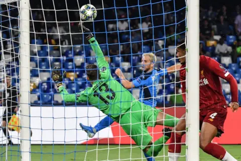 Napoli 2-0 Liverpool – Highlights and Goals (Video)