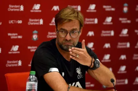 Watch: Klopp Pre-Match Presser vs Brighton (Nov, 2019)