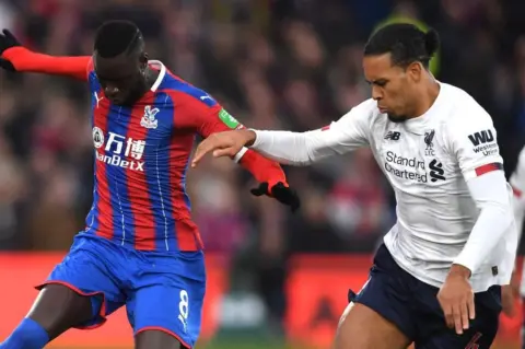 Virgil van Dijk hails Liverpool’s ability to respond to setbacks after Palace win