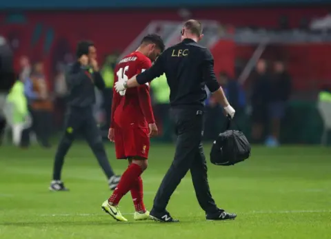Alex Oxlade-Chamberlain out of action till 2020 with ankle ligament damage