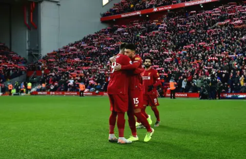 Confirmed Liverpool lineup vs Man United – Klopp names unchanged side