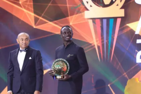 Sadio Mane wins African Player of the Year at CAF awards 2019