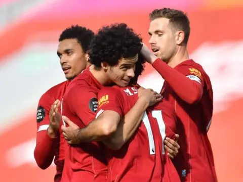 Confirmed Liverpool team vs Burnley – Curtis Jones gets first PL start