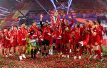 Liverpool Lift Premier League Trophy