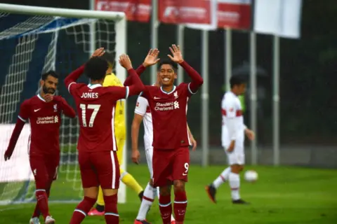Liverpool 3-0 VfB Stuttgart – Highlights and Goals (Video)