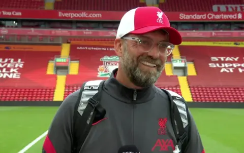 Jurgen Klopp praises Harvey Elliott and Takumi Minamino following Blackpool win