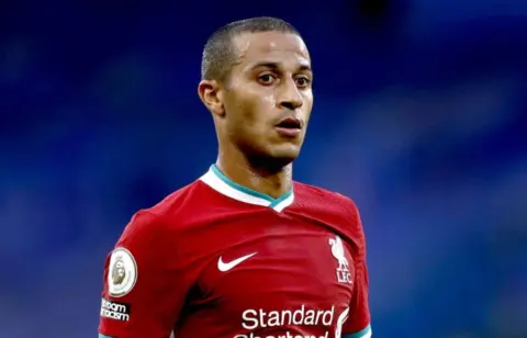 Thiago Alcantara self-isolating after positive coronavirus test