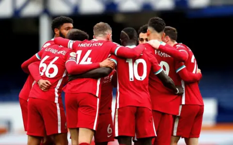 Everton 2-2 Liverpool – VAR denies Reds and Henderson dramatic late victory
