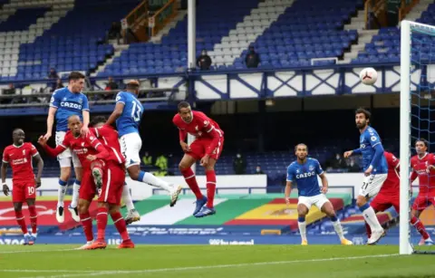 Everton 2-2 Liverpool – As it happened and reaction