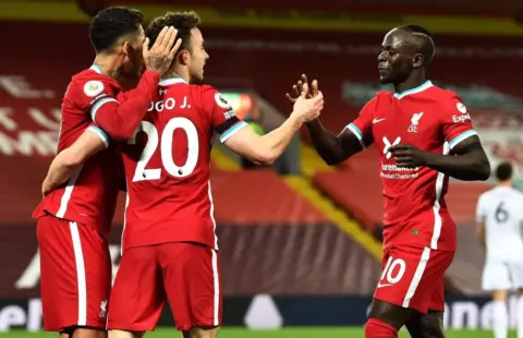 Liverpool 3-0 Leicester: As it happened and reaction