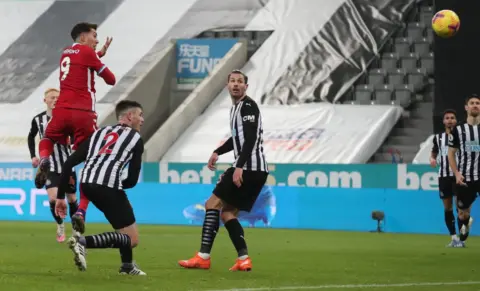 Newcastle 0-0 Liverpool – Watch the highlights from St James’ Park (Video)