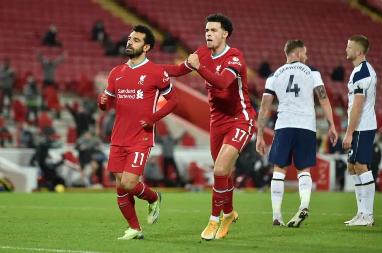 Salah, Jones - Liverpool v Tottenham
