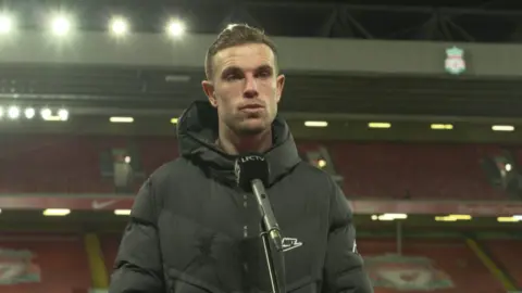 Jordan Henderson sends message to entire Liverpool squad as barren run continues