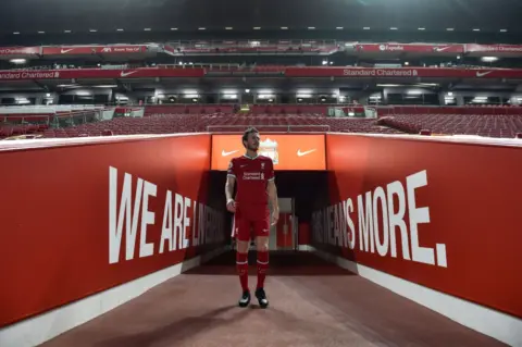 Liverpool confirm five-year deal for Preston defender Ben Davies