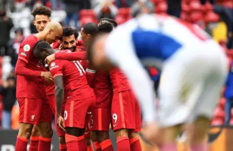 Liverpool 2-0 Crystal Palace – Mane double secures Champions League football on final day