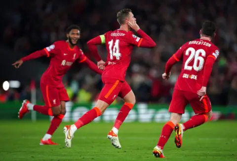 Liverpool 3-2 AC Milan – Reds come from behind to earn first win