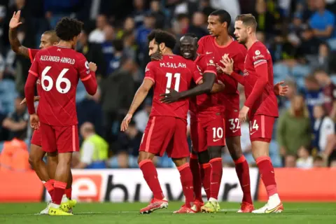 Leeds United 0-3 Liverpool – Impressive victory marred by serious Elliott injury