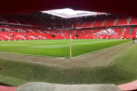 Man United vs Liverpool Stream Links: Watch Live Online (Oct, 2021)