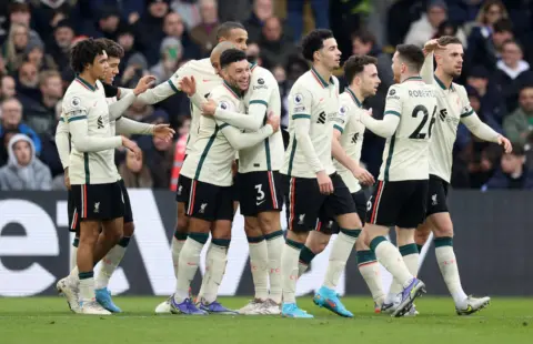 Crystal Palace 1-3 Liverpool: Reds survive second-half scare to earn victory