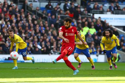 Brighton 0-2 Liverpool – Diaz and Salah give Reds comfortable victory