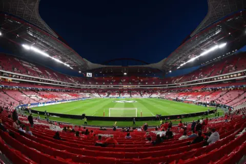 Benfica vs Liverpool – Preview and Worldwide TV Info