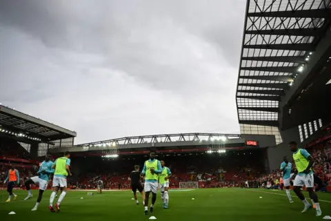 Liverpool vs Crystal Palace – Premier League Week 2 – Confirmed Lineups