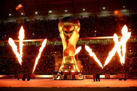 6 Reds Ready for World Cup