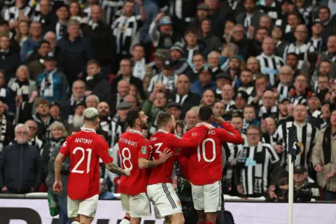 Premier League Preview – Liverpool vs Manchester United – Liverpool and Manchester United Set to Square Off at Anfield