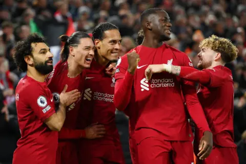 Liverpool 2, Wolves 0 Reds Keep Roling with Strong 2nd Half