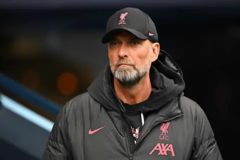 Watch: Klopp Pre-Match Presser vs Chelsea (Apr, 2023)