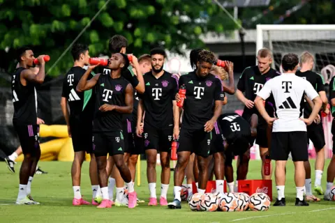 Match Preview: Liverpool Face Tough Test In Bayern Munich