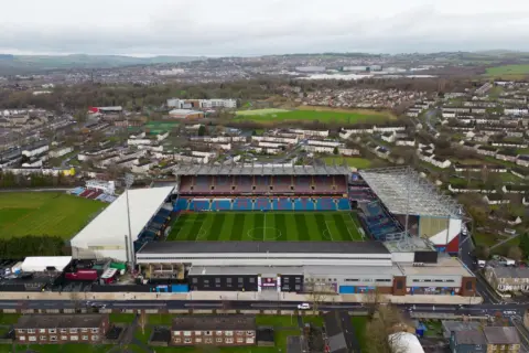 Match Preview: Liverpool, Burnley Ready To Rumble On Boxing Day