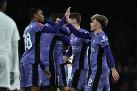 Strong Second Half Lead Reds To Next Round Of FA Cup