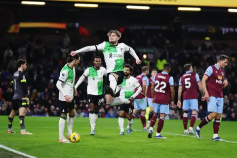 Liverpool vs. Burnley: The Reds Look To Get Back To Winning Ways After Arsenal Defeat