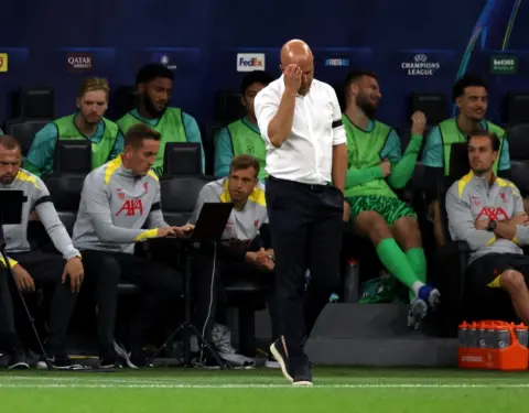 Slot Confirms Defensive Crisis: No Senior Center-Backs Available for Qarabag