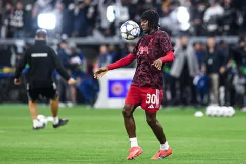 Liverpool 3 – 0 Marseille Player Ratings: Frimpong Electric as Szoboszlai Stuns